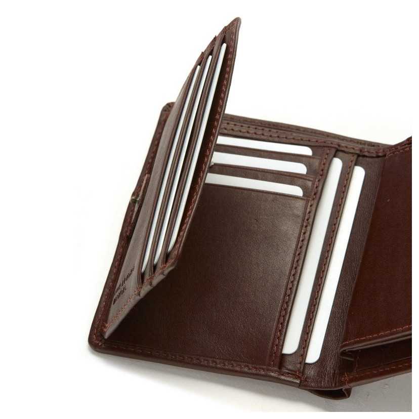 Brown leather wallet with internal clasp, close-up of slot details, on a white background - MONPIEL