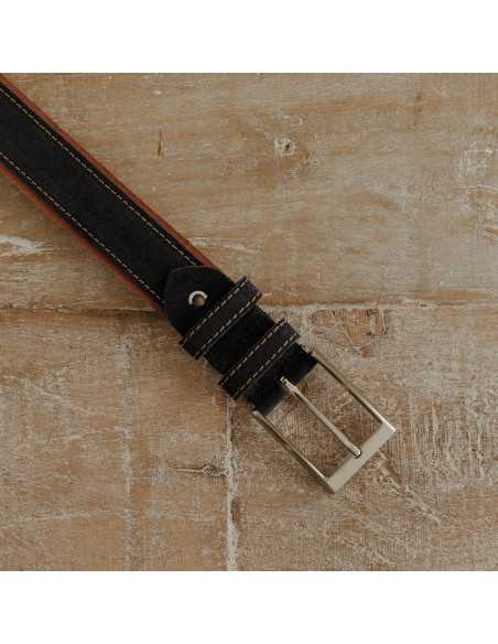 Navy blue leather belt with a rectangular metal buckle and brown leather tip - MONPIEL Navy blue leather belt with a rectangular metal buckle and brown leather tip - MONPIEL