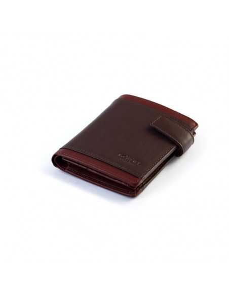 Portefeuille homme en cuir marron avec bouton-pression, vue en perspective sur fond blanc - MONPIEL