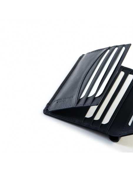 Basic black Lago leather billfold with card slot detail on white background - MONPIEL