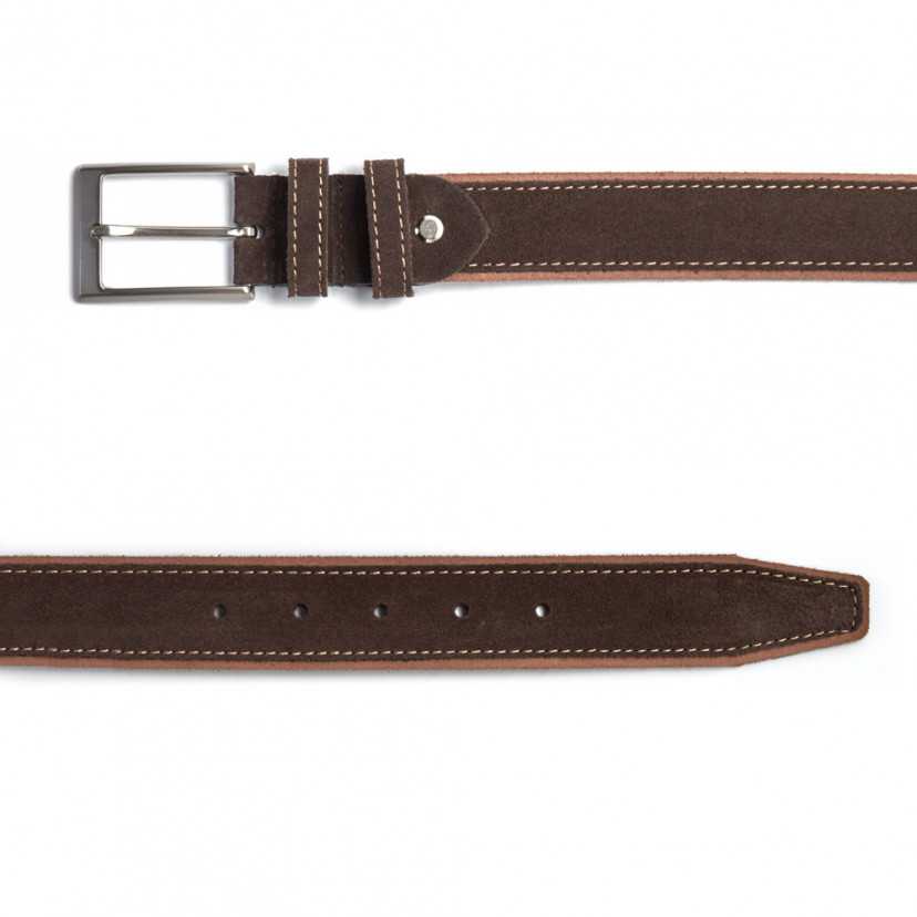 Rear view of brown leather belt with matching stitching and metal buckle - MONPIEL
