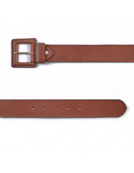 Women’s wide leather belt with a covered buckle, front view, in tan, on a white background - MONPIEL Women’s wide leather belt with a covered buckle, front view, in tan, on a white background - MONPIEL