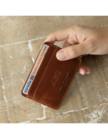 Three custom initials hot-stamped on a cardholder - MONPIEL