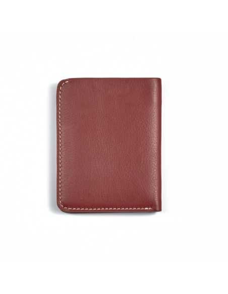 Portefeuille homme en cuir bordeaux, petite taille avec compartiment à billets, vue arrière sur fond blanc - MONPIEL