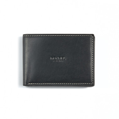 Cartera americana pequeña simple de piel en color cuero con vista frontal sobre fondo blanco - MONPIEL 2