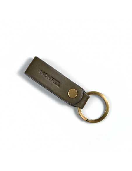 Unisex green leather keychain, closed and slightly tilted, on white background - MONPIEL