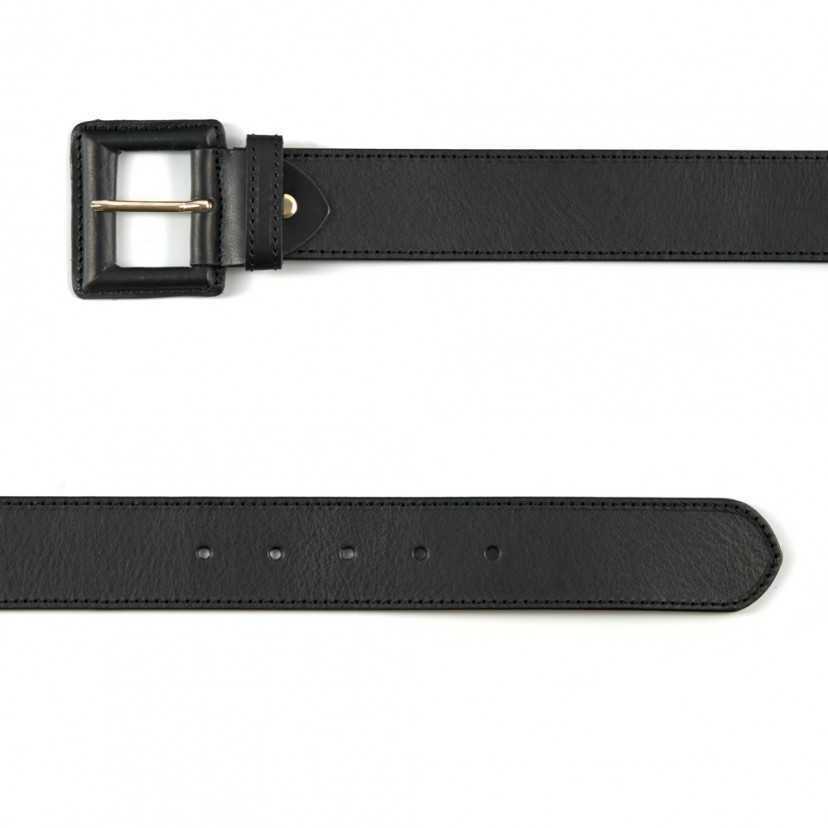 Wide women's leather belt with covered buckle in black, shown from the front on a white background - MONPIEL