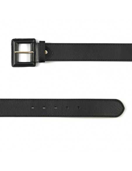 Wide women's leather belt with covered buckle in black, shown from the front on a white background - MONPIEL Wide women's leather belt with covered buckle in black, shown from the front on a white background - MONPIEL