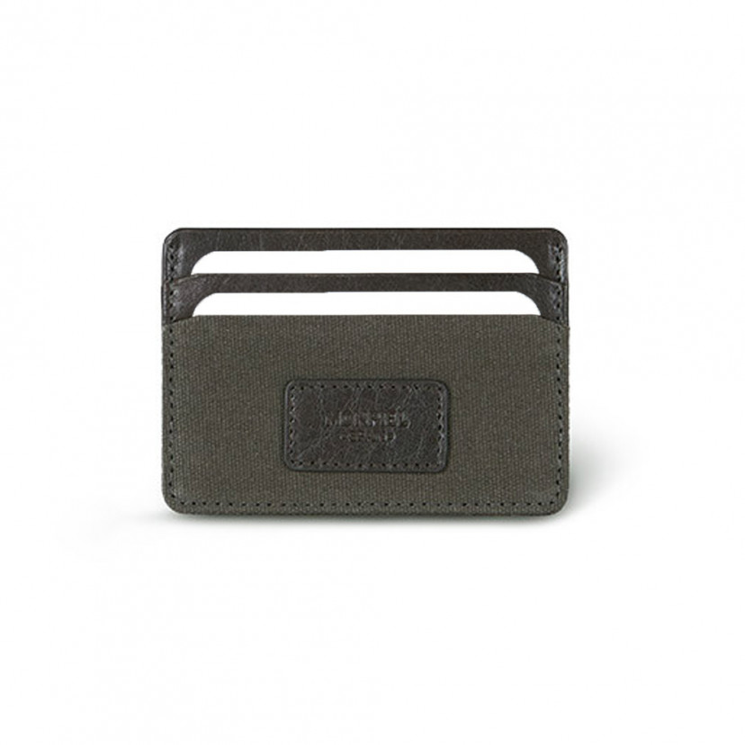 Green sport leather cardholder, shown from the front on a white background - MONPIEL