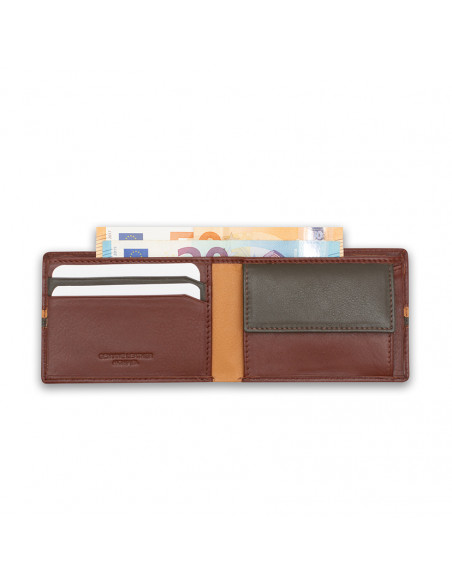 Small American leather wallet with coin purse in Havana color, open on a white background - MONPIEL Small American leather wallet with coin purse in Havana color, open on a white background - MONPIEL
