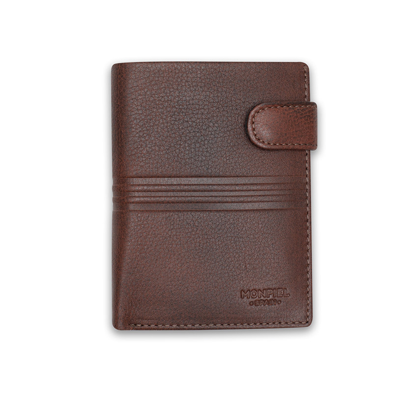 Leather purse with clasp and internal coin pocket in Havana color, front view, on a white background - MONPIEL