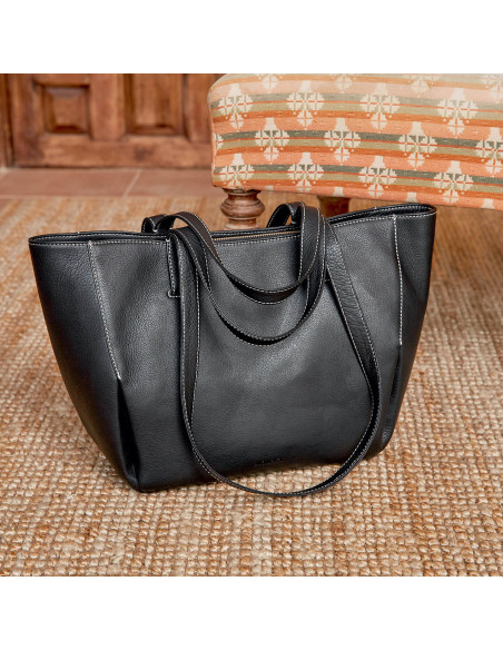 Sac panier en cuir noir avec vue en perspective posé sur le tapis - MONPIEL