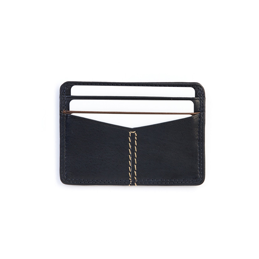 Porta-cartões de couro estilo western na cor azul-marinho com vista traseira sobre fundo branco - MONPIEL