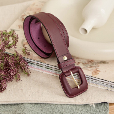 Leather belt Woman with... 2