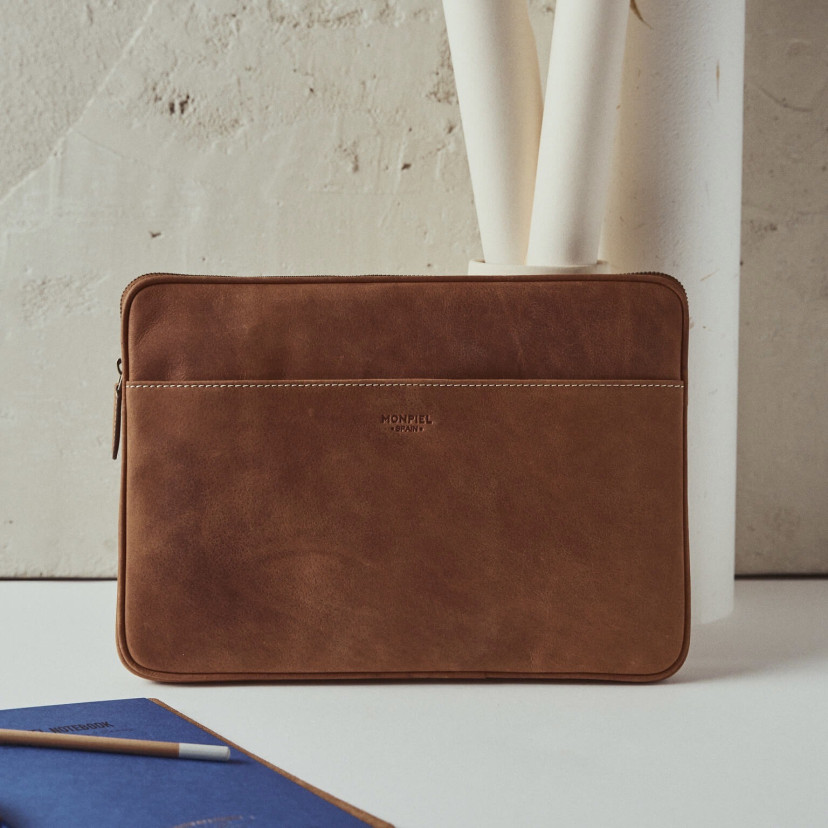 Leather laptop sleeve 13 best sale