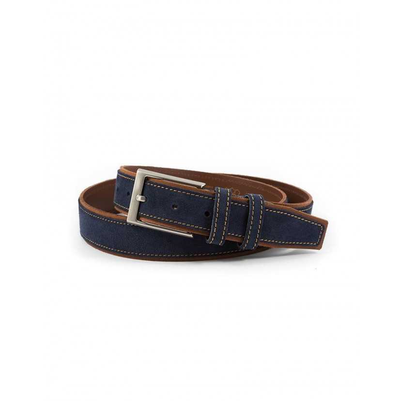 Close-up of a navy leather belt with a rectangular metal buckle - MONPIEL