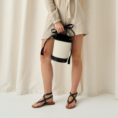 Helena leather toe-ring sandal in leather color, perspective view, close-up - MONPIEL 2
