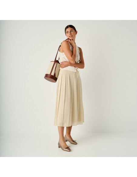 Manuela low heel bow flat slipper in cappuccino bronze with perspective view and full shot - MONPIEL