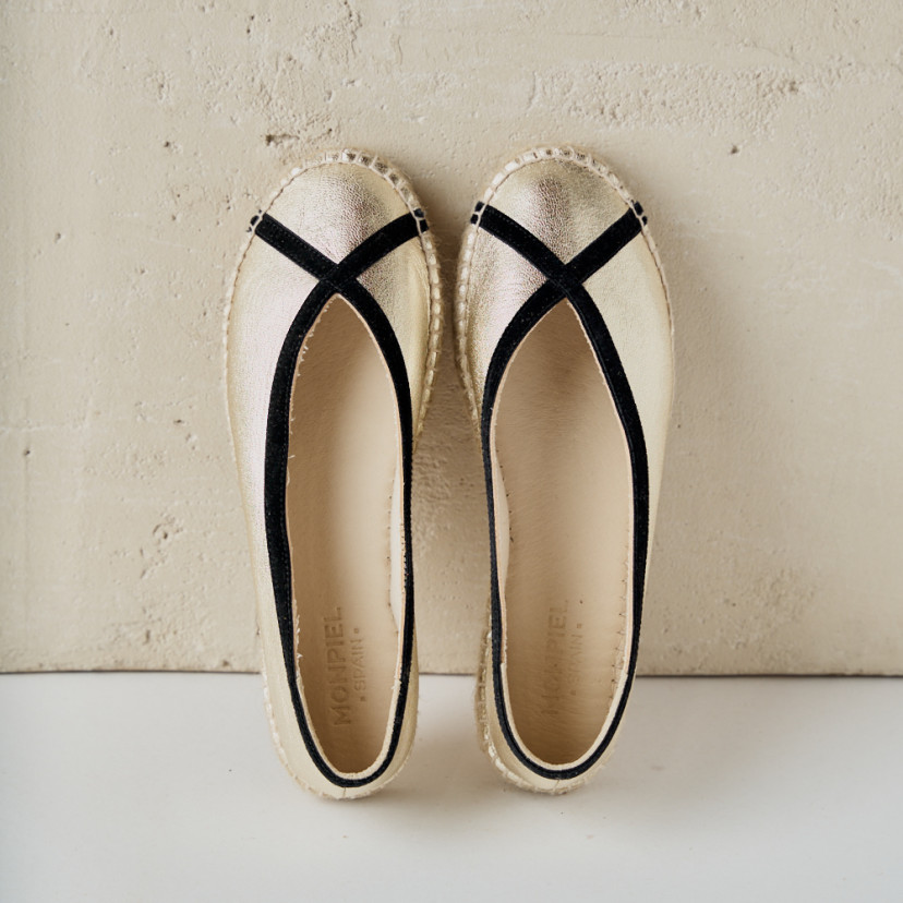 Gaia platinum ballerina espadrille with front view resting against the wall - MONPIEL