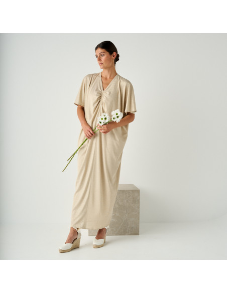 Wedge espadrille made of bridal leather in mother-of-pearl color with a perspective view, full-length shot of the mode - MONPIEL