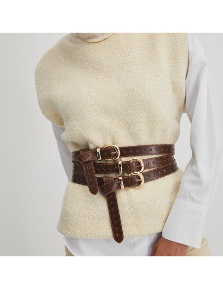 Leather heart belt in leather color, front view close-up, three belts - MONPIEL