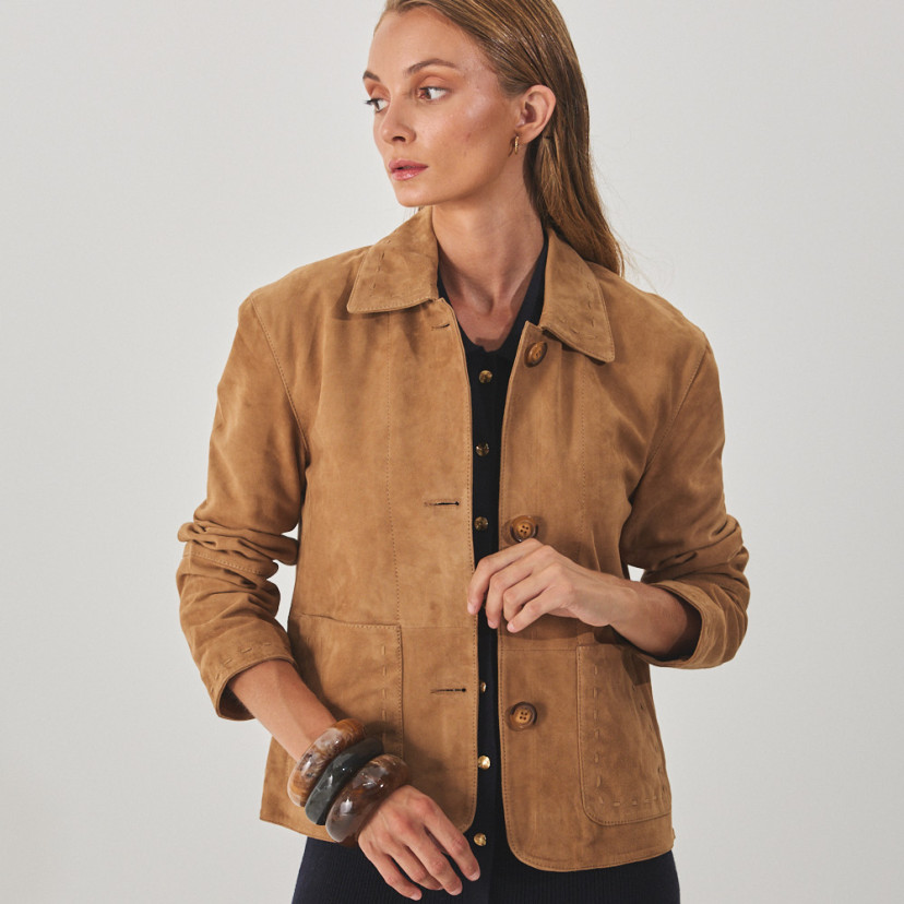 Camel leather women's jacket with stitching, mid shot, front view - MONPIEL