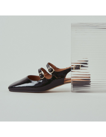 Schwarze Lolina Mary Jane ohne Ferse, Profilansicht, Detail des Kristalls am Absatz - MONPIEL Schwarze Lolina Mary Jane ohne Ferse, Profilansicht, Detail des Kristalls am Absatz - MONPIEL