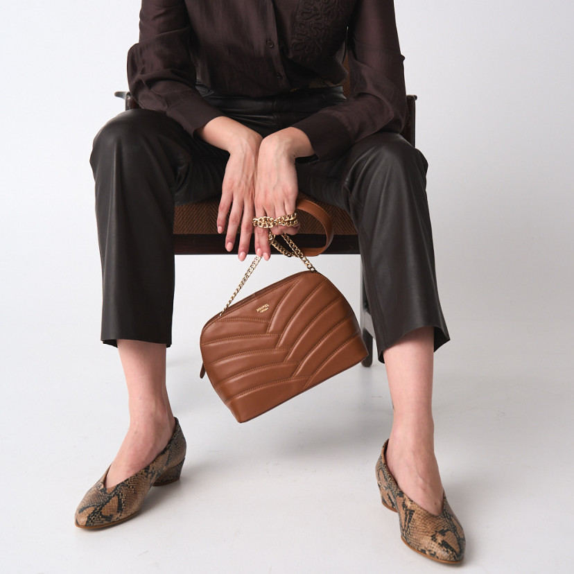 Quilted Leather Handbag with Gold Chain