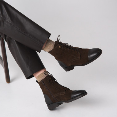Women’s leather lace-up ankle boot in tan, side view on a carpet - MONPIEL 2