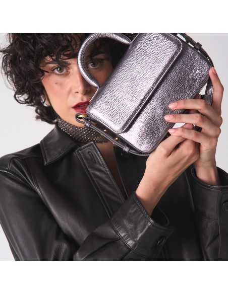 Petit Sac en Cuir Armé