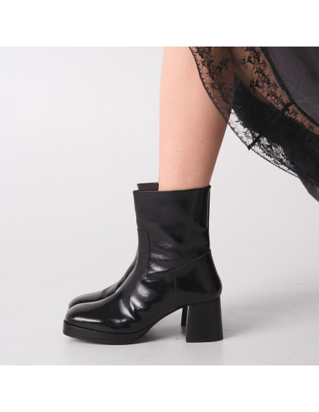 Stivaletto con piattaforma Claudia