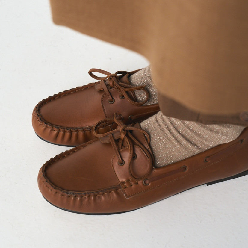 Sapato Náutico Feminino de Couro Marina