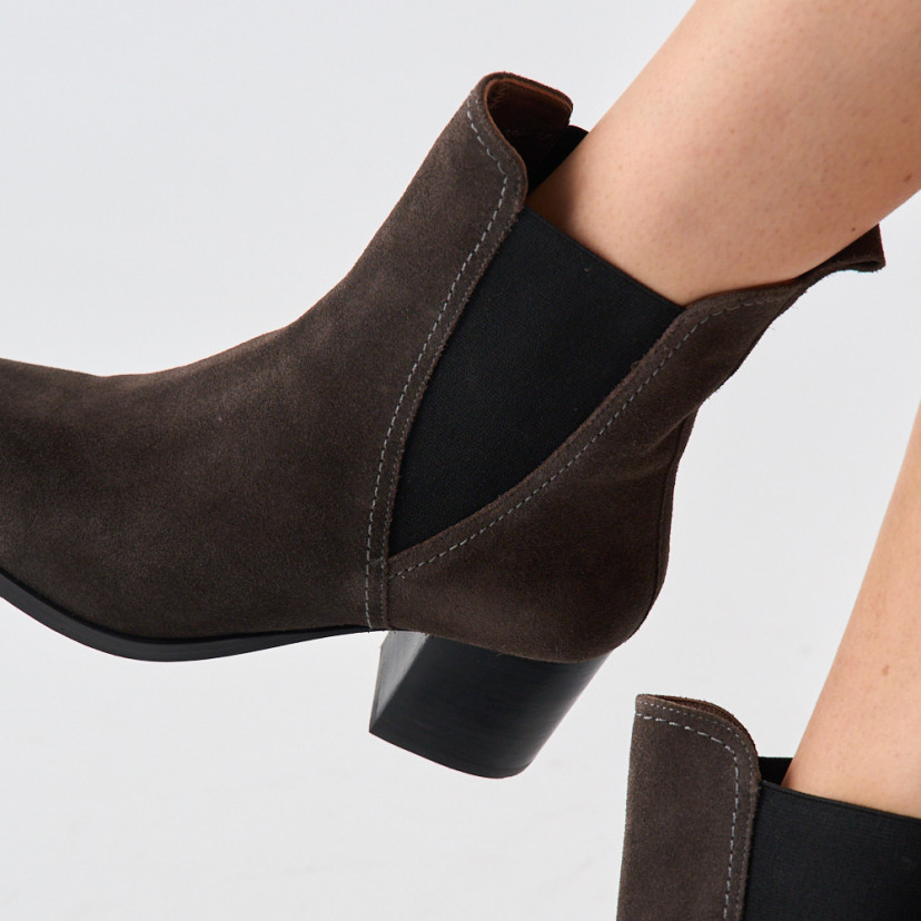 Bota de Couro Marcela