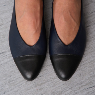 Ameliè flat ballerina with metallic beige/copper toe, side profile view, heel resting on decoration - MONPIEL 2