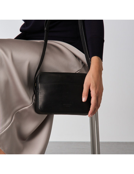 Basic shoulder bag