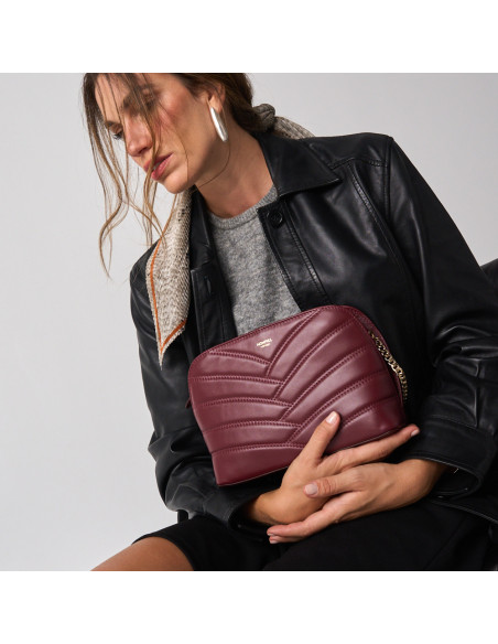 Borsa in Pelle Trapuntata con Catena Dorata