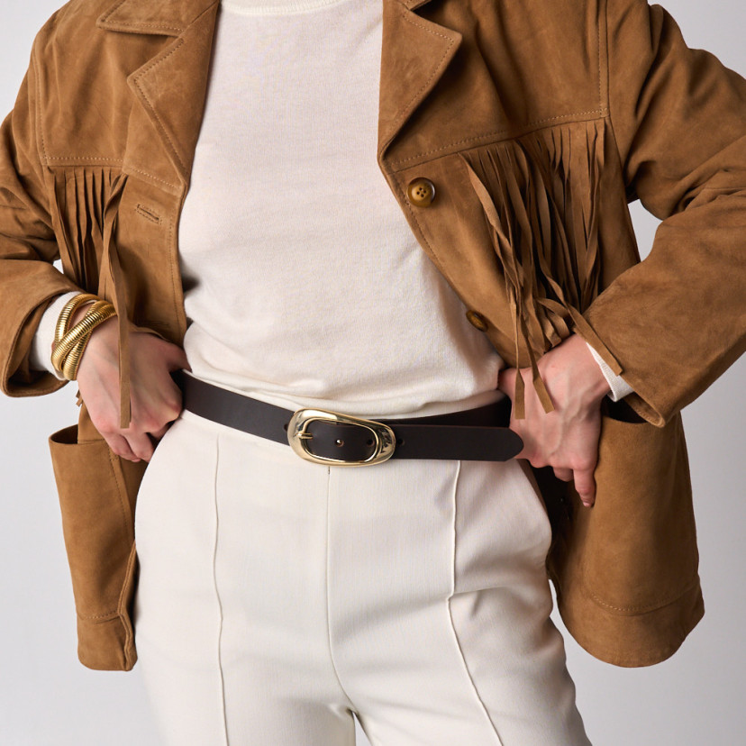 Women's Leather Belt with Elegant Buckle