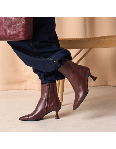 Jimena Fine Toe Ankle Boots