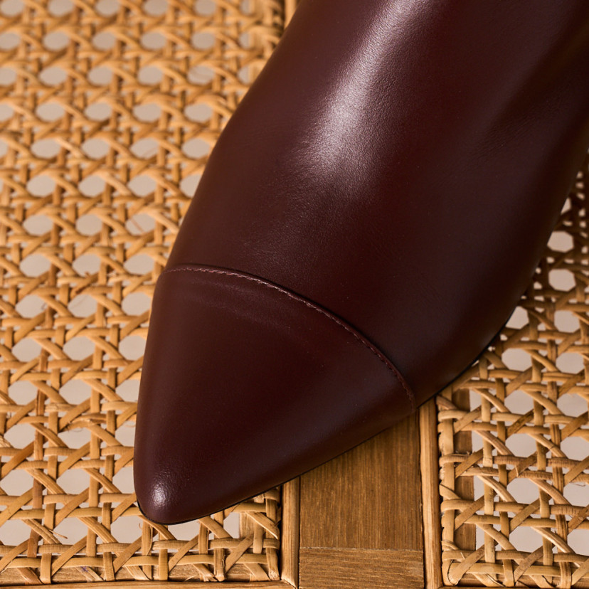 Jimena Fine Toe Ankle Boots
