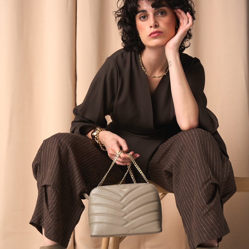 Quilted Leather Handbag with Gold Chain