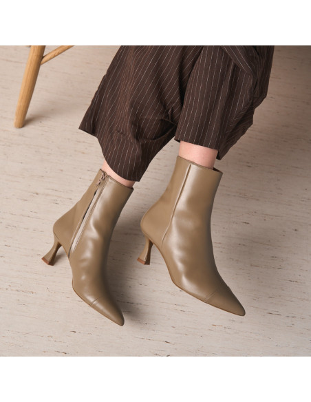 Jimena Fine Toe Ankle Boots