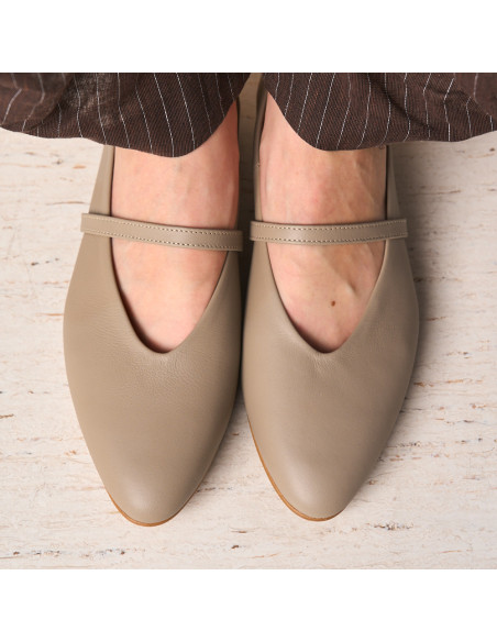 Ameliè Flat Ballet Flat with Strap