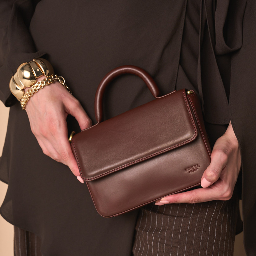 Bolsa Pequena de Couro Estruturada