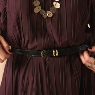 Women's Narrow Leather Belt... 2