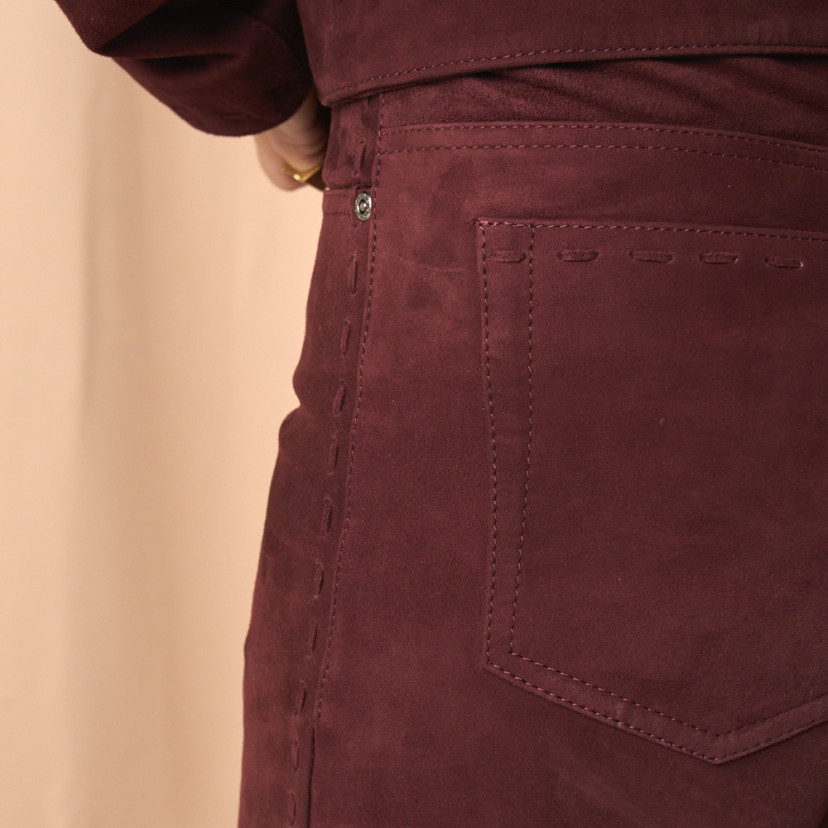 Pantalón Ante Cinco Bolsillos Costuras