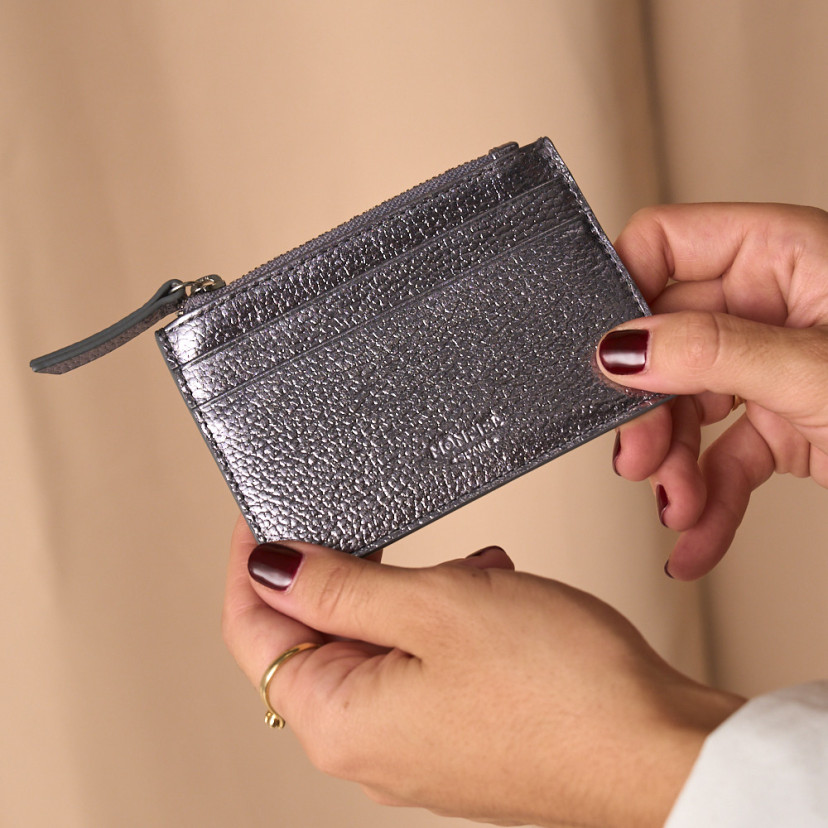 Women’s Leather Card Holder with Zip