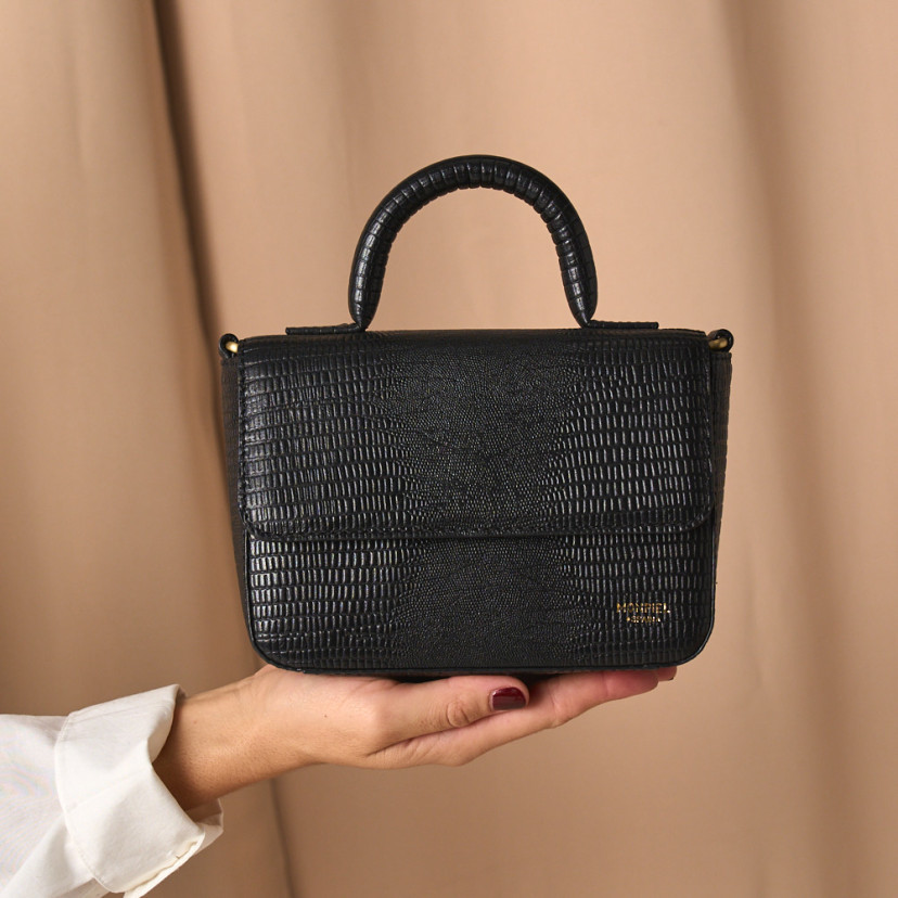 Bolsa Pequena de Couro Estruturada