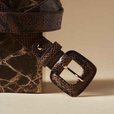 Leather belt Woman with... 2