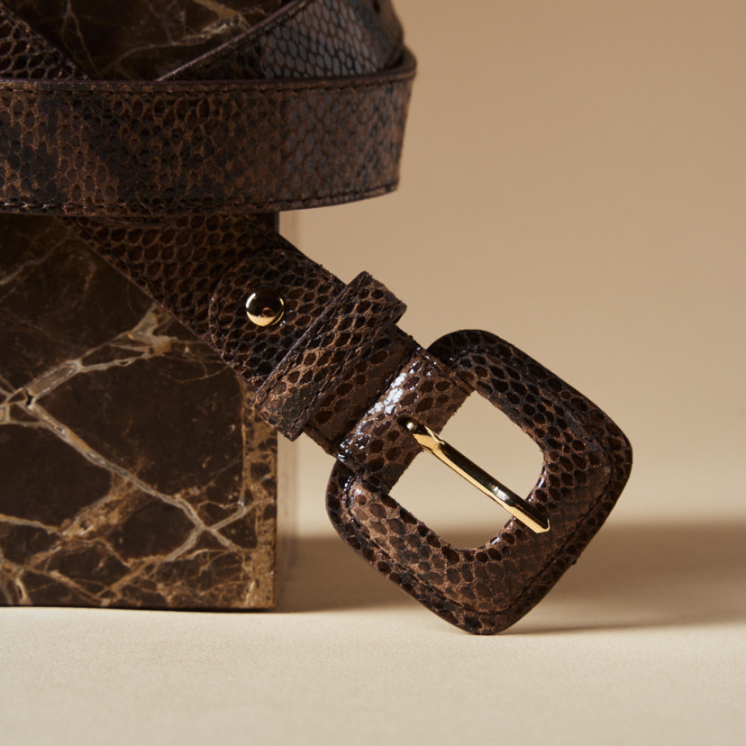 Ceinture en cuir femme avec boucle...