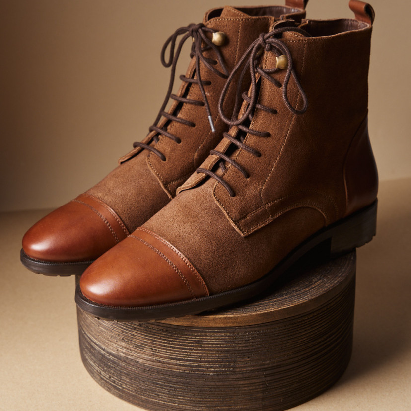 Women's Lace-up Bootie Satur
